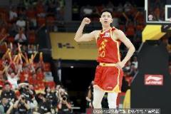 麦穗丰：朱俊龙今日表现让人想起NBA小卡，三冠王辽宁难言束手就擒