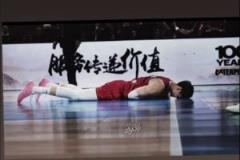 曾凡博：我躺在地上时听到了真相触地的声音，只有我才能听见