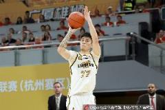 张镇麟今夏将接受手术彻底治疗腰胯伤势