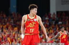 孙铭徽这样的优秀后卫一场不准没问题，会及时调整