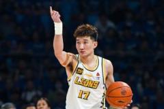 专访孙铭徽：季后赛封闭出战，G5最后两罚不中背后的心态秘密