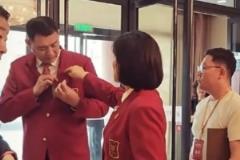李昕：与巩晓彬彼此惺惺相惜，一个巴掌肯定拍不响