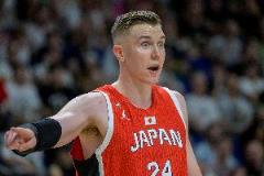 媒体人：霍金森与劳森对比 日本归化与CBA外援仍有差距
