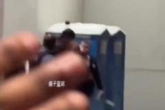当地球迷to巴特勒：你真差劲，我们不需要你！