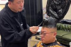 哥们，你要这样的话！Everybody在你头上爆扣...
